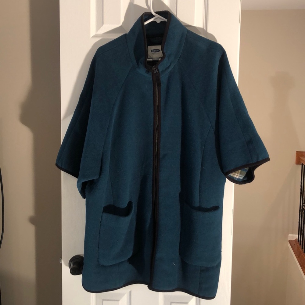 Old Navy XL short sleeve green & black jacket